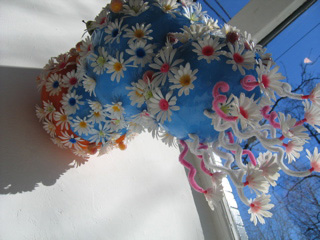 Robertly Bell, Window Dressing (2006)