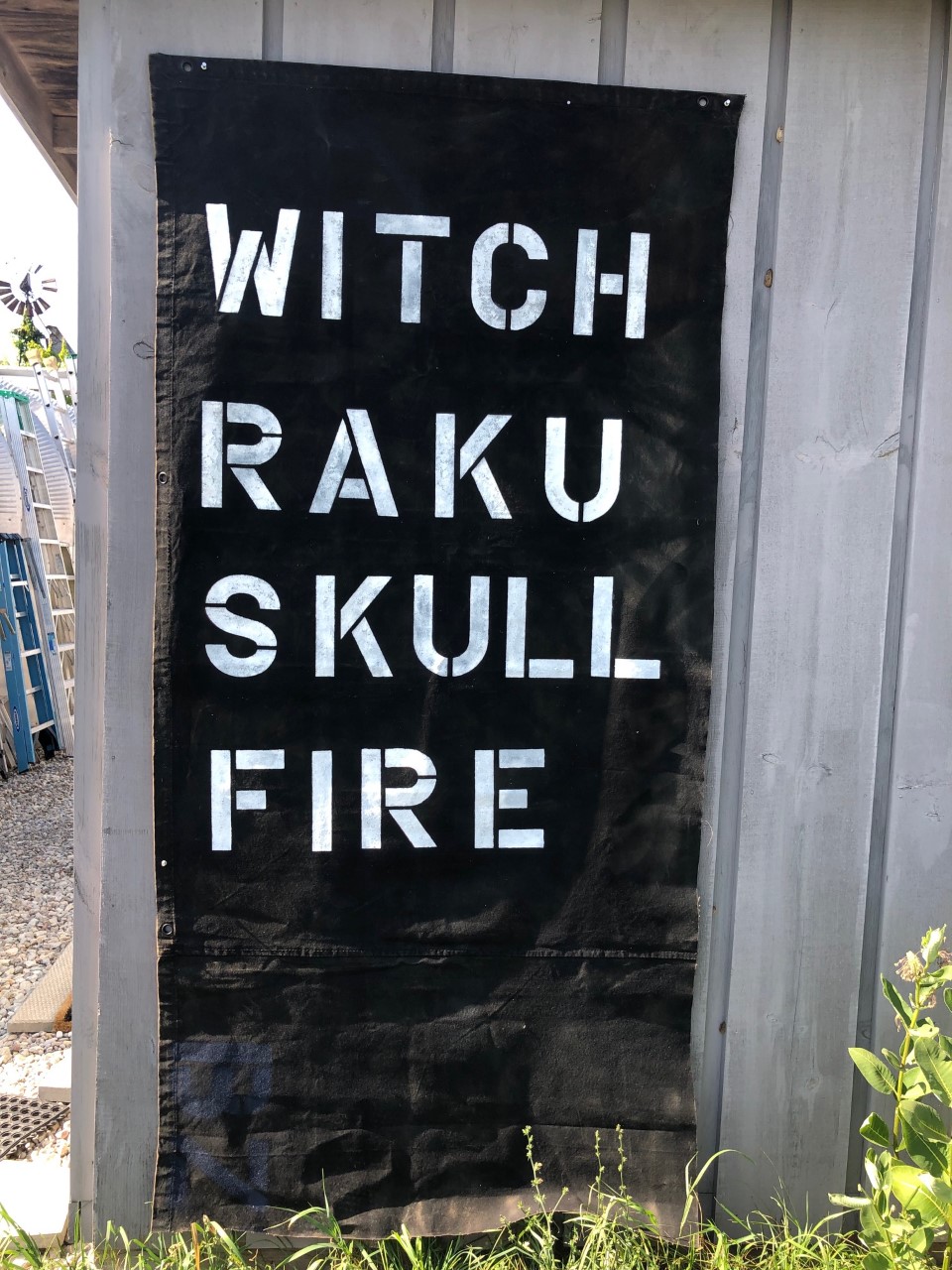 #witch_raku_skull_fire